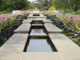 10 Gorgeous Botanical Gardens In