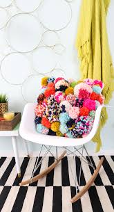 13 yarn pom poms for home decor make