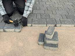 how much does it cost to install pavers