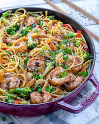 Add the pancit noodles and boil until the noodles are soft, about 5 minutes. Easy Shrimp Stir Fry Noodles Recipe Healthy Fitness Meals