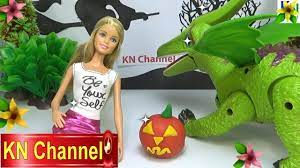 Đồ chơi trẻ em Bé Na Búp bê Barbie Khủng long quà Halloween Baby Doll  Dinosaur Childrens toys - YouTube