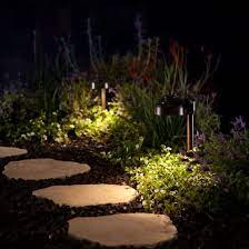 where to place landscape lighting