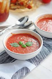 Jazz up the sauce with crushed red pepper flakes, kalamata olives and/or capers, if you like. Quick And Easy Tomato Soup
