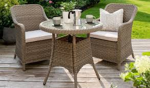 4 Outdoor Table And Chair Sets That