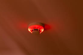flashing red light on a smoke detector