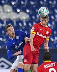 Join facebook to connect with lars bender and others you may know. Lars Bender Surgery Deepens Leverkusen S Injury Problems