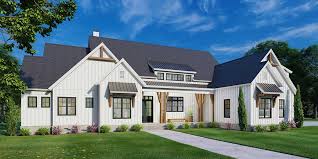 Luxury Modern Farmhouse House Plans