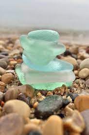 7 Sea Glass Spiritual Meanings Green