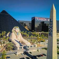 play social to open at luxor hotel