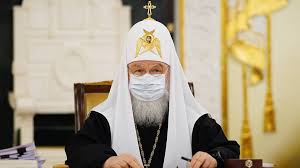 Сам патриарх кирилл 16 июня 2012 в эфире программы «слово пастыря» на первом канале назвал людей, «которые критикуют церковь», «требующими духовного исцеления». Patriarh Kirill Privilsya Ot Koronavirusa Novosti Obshestvo Kommersant