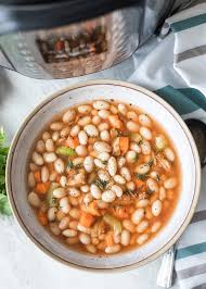 instant pot ham and bean soup with