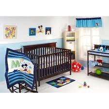 deluxe crib bedding set