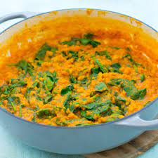 easy yellow split pea and spinach dhal