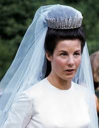 Sie galt als sozial engagiert und kunstaffin: Royal Bride Princess Marie Aglae Of Liechtenstein Royal Fashion Blog