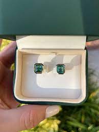 4 20tcw natural zambian emerald top