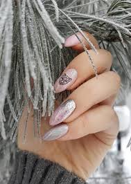 how to apply glitter nail polish 5