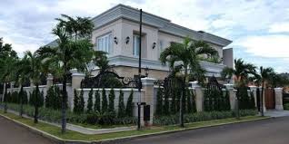 Tki skimcoad dinding rumah mewah 3 tingkat malaysia 2020 #tkimalaysia2020#rumahmewah#banglomalaysia. 10 Rumah Artis Papan Atas Yang Mirip Istana Mewah Banget Merdeka Com