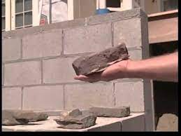 retaining walls with cultured stone