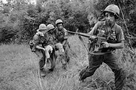 November 1963 wird diem ermordet. Bpb De Dossier Usa Geschichte Vietnamkrieg