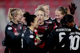 Uefa.com is the official site of uefa, the union of european football associations, and the governing body of football in europe. Final Fc Bayern Frauen Victorious Over Biik Kazygurt 3 0 In Uefa Women S Champions League Bavarian Football Works