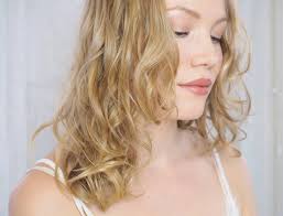 Styles that add some texture and structure look especially glamorous with wavy hair. Naturally Curly And Wavy Hair 101 Curly Hair Routine