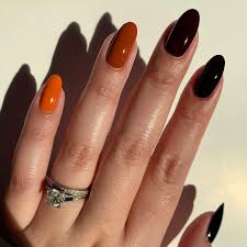 the 8 biggest nail trends for 2022