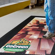 su entrance floor mat