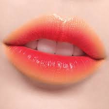 glossy lipstick last longer