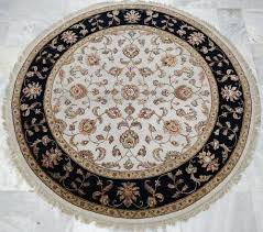 fl fancy round carpet at rs 900