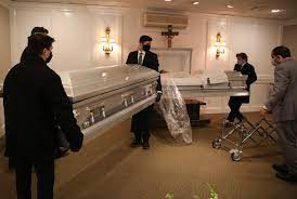 funeral homes cope with a coronavirus