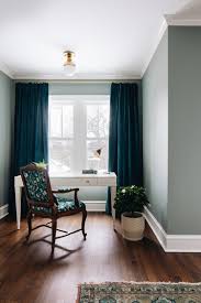 curtain colors to pair with blue walls