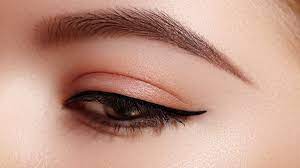how to apply eyeliner to your waterline