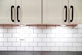 pro tips on how to choose grout color