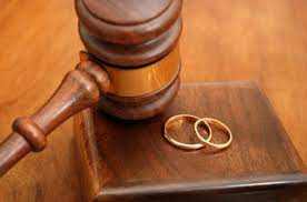 Do I Need a Lawyer to Get Alimony in Arkansas?