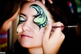 glow in the dark face painting