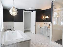 black and white master bathroom with