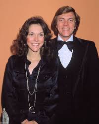 The sixth studio album by the carpenters, horizon, was released on 6 june 1975, and boasted two smash hits, with a third imminent. The Carpenters Photo The Carpenters Karen Carpenter Richard Carpenter Karen Richards