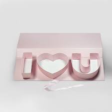 love you shaped pink gift packaging box