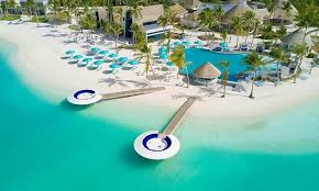 With over a 436,330 population of this small country only 200. Kandima Maldives Kandimas Maldives Emirates Holidays