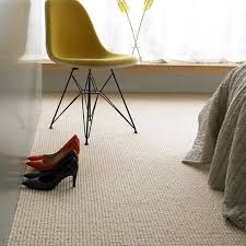 Teppichboden sockelleiste gekettelt ohne klebeband bestellen sie gleich mit dazu die passende teppichsockelleiste aus der gleichen qualität. Hausdoktor Wie Kommt Man Ohne Sockelleisten Klar Schoner Wohnen