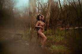 Outdoor nude photography