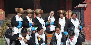 Traditional Tibetan Clothing • Tibetan Culture • I Tibet Travel and Tours