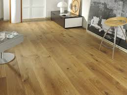 choosing the right hardwood floor color