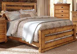 Willow Distressed Pine King Slat Bed By