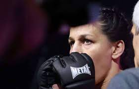 MMA : « Le combat, c'est ce qui me fait me sentir vivante », explique Lucie  Bertaud