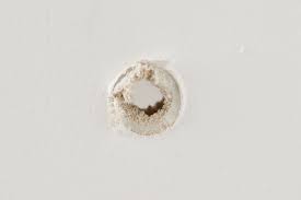 how to fill or nail holes in drywall