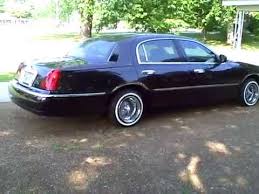 Price lowered 2002 lincoln town car gagnons auto. Lincoln Town Car Lowrider 2002 Youtube