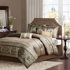 queen bedroom comforter sets