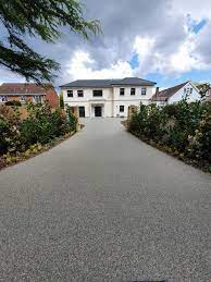 Professional Resin Driveways Installers