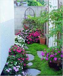 small flower gardens flower garden